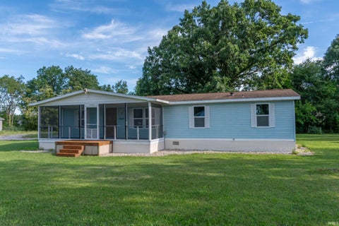 Tiny photo for 30343 Wolf Avenue, Elkhart, IN 46516 (MLS # 202624854)