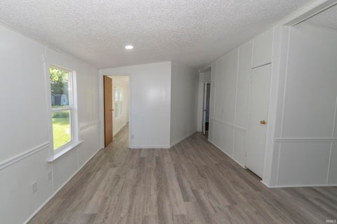 Tiny photo for 30343 Wolf Avenue, Elkhart, IN 46516 (MLS # 202624854)