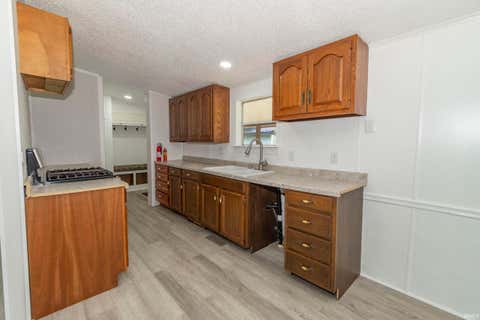 Tiny photo for 30343 Wolf Avenue, Elkhart, IN 46516 (MLS # 202624854)