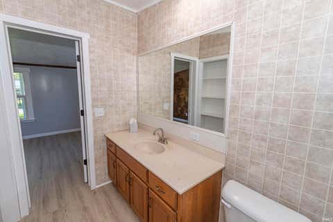 Tiny photo for 30343 Wolf Avenue, Elkhart, IN 46516 (MLS # 202624854)