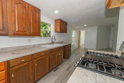 Tiny photo for 30343 Wolf Avenue, Elkhart, IN 46516 (MLS # 202624854)