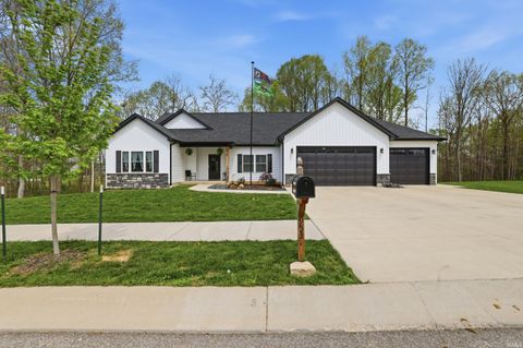 Photo of 953 S Lantern Lane, Ellettsville, IN 47429 (MLS # 202613751)