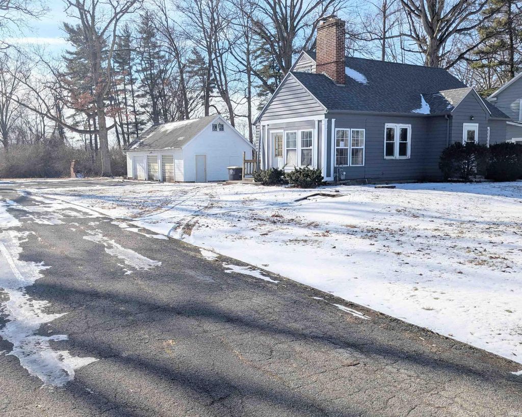 Photo of 2026 E Paulding Road, Fort Wayne, IN 46816 (MLS # 202602983)