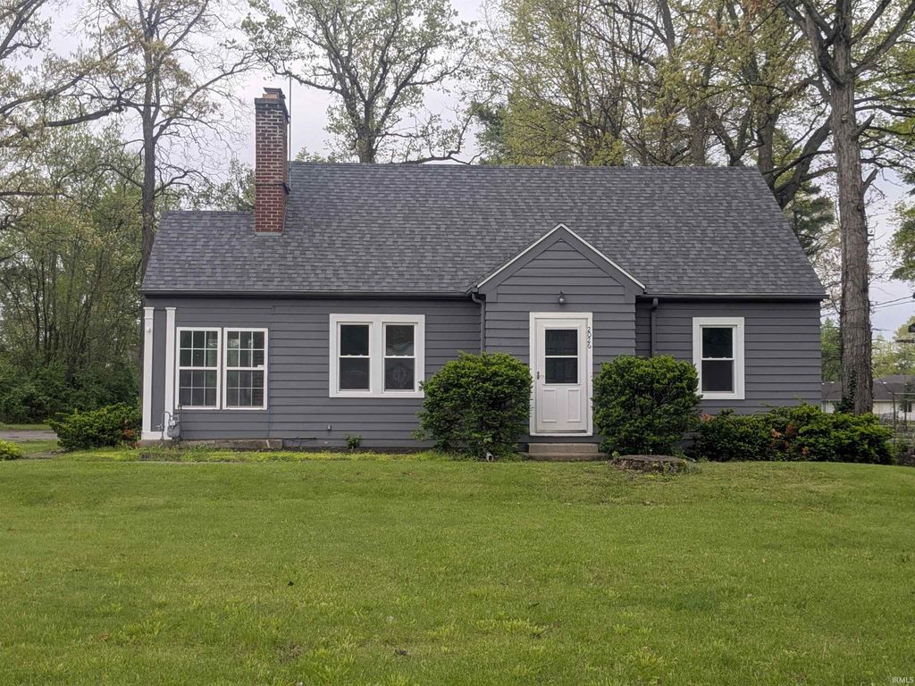 Photo of 2026 E Paulding Road, Fort Wayne, IN 46816 (MLS # 202602983)