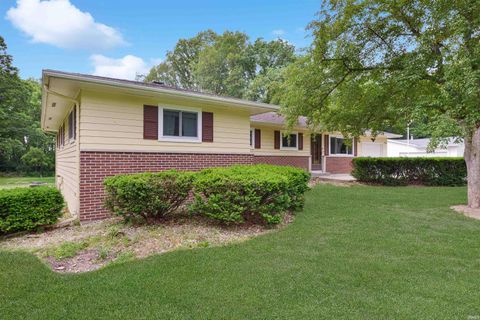 Photo of 5081 Marian Dale Street, Lafayette, IN 47905 (MLS # 202613909)
