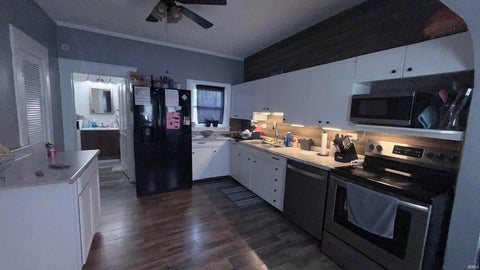 Tiny photo for 807 S Armstrong Street, Kokomo, IN 46901 (MLS # 202621461)