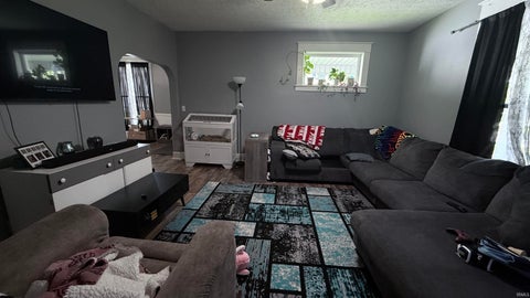 Tiny photo for 807 S Armstrong Street, Kokomo, IN 46901 (MLS # 202621461)