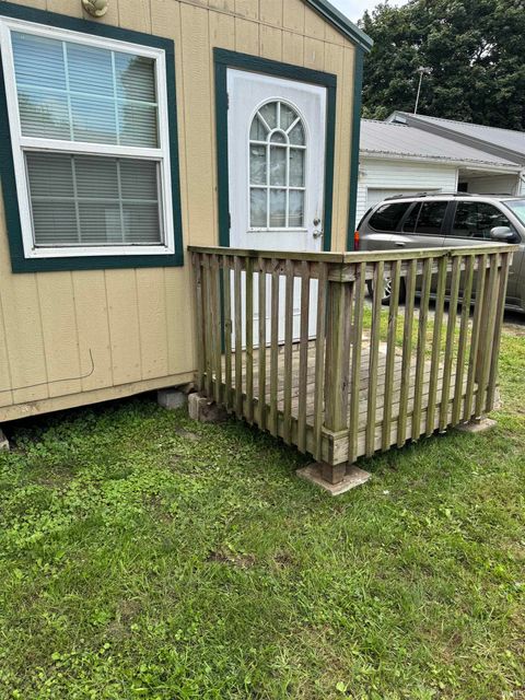 Tiny photo for 11905 Pearl Street, Kewanna, IN 46939 (MLS # 202531985)