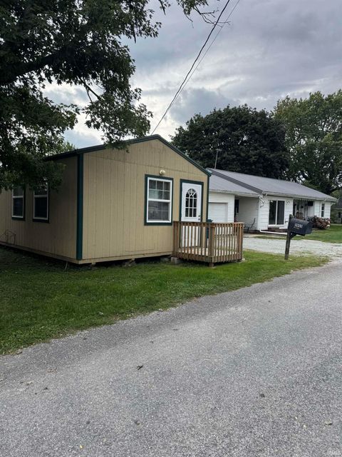 Tiny photo for 11905 Pearl Street, Kewanna, IN 46939 (MLS # 202531985)