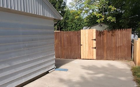 Tiny photo for 3705 OAKHURST Drive, Kokomo, IN 46902 (MLS # 202536942)