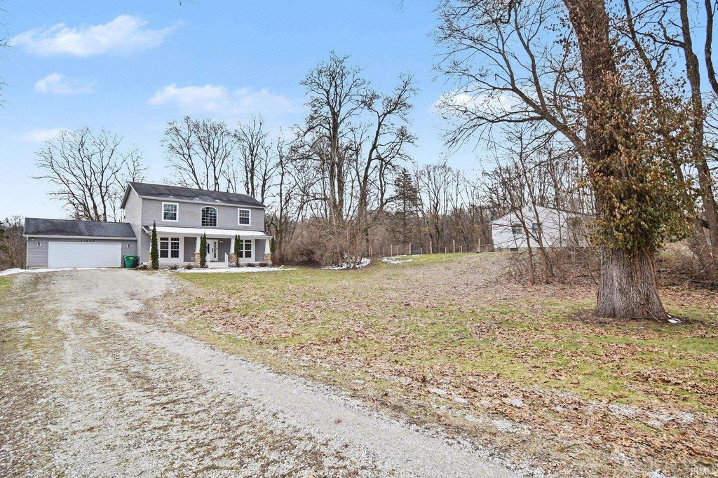 Photo of 21654 W Ireland Road, South Bend, IN 46614 (MLS # 202606416)