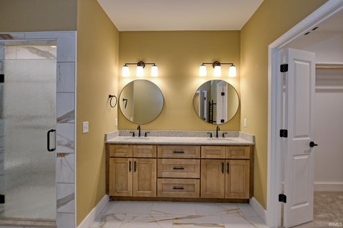 Tiny photo for 10143 Gallop Way, Evansville, IN 47725 (MLS # 202548564)