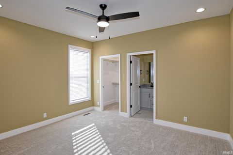 Tiny photo for 10143 Gallop Way, Evansville, IN 47725 (MLS # 202548564)