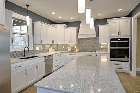 Tiny photo for 10143 Gallop Way, Evansville, IN 47725 (MLS # 202548564)