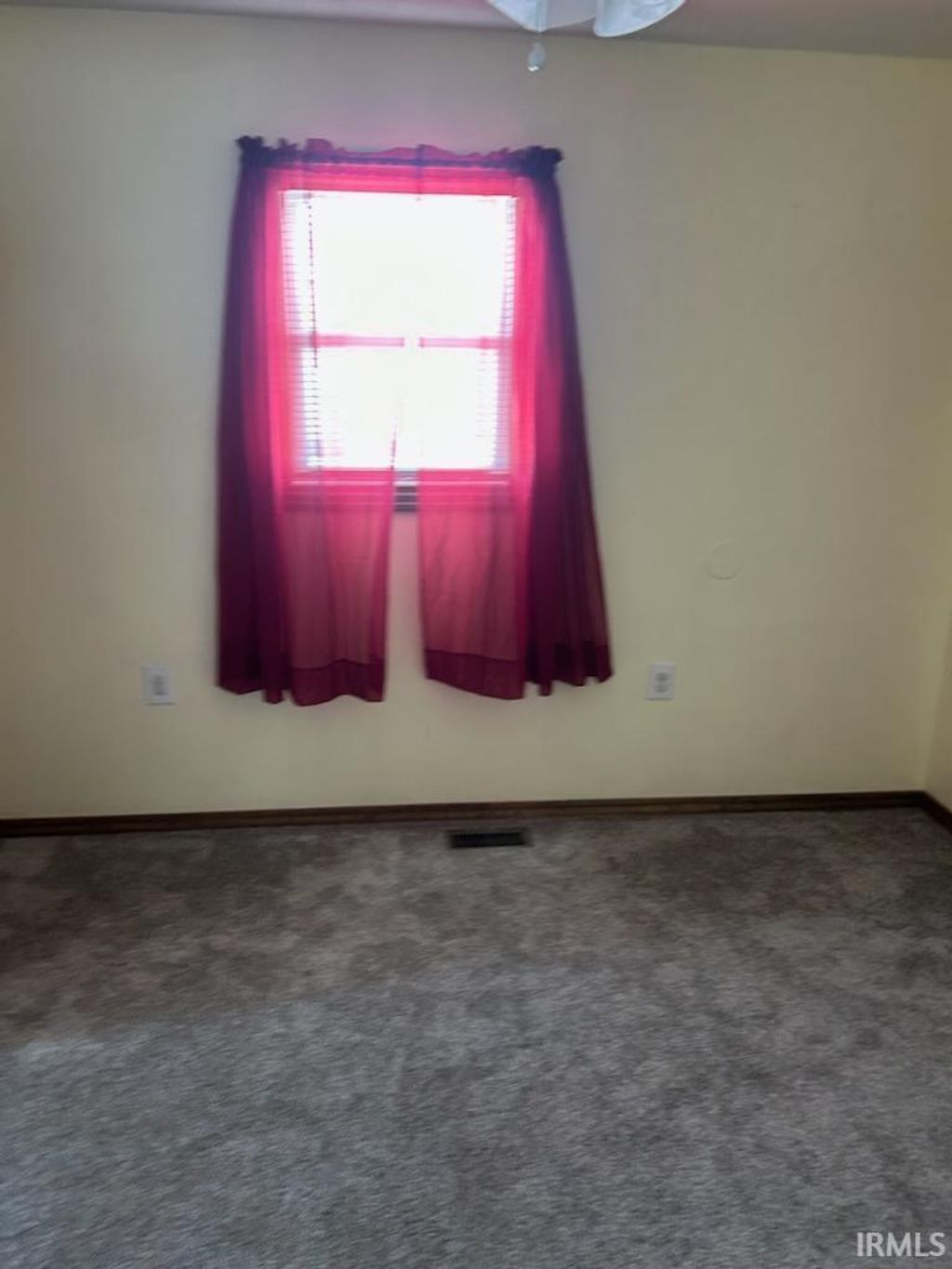 Photo of 721 W Alton Street, Bicknell, IN 47512 (MLS # 202604128)