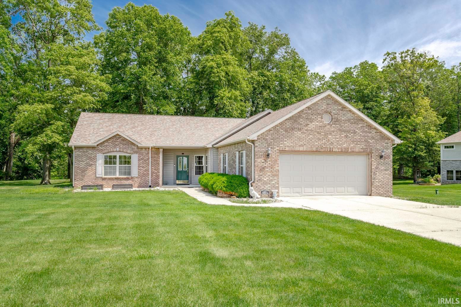1215 E Creekview Drive