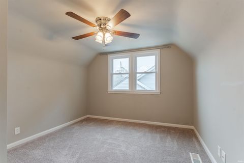 Tiny photo for 1708 Washington Avenue, Evansville, IN 47714 (MLS # 202545490)