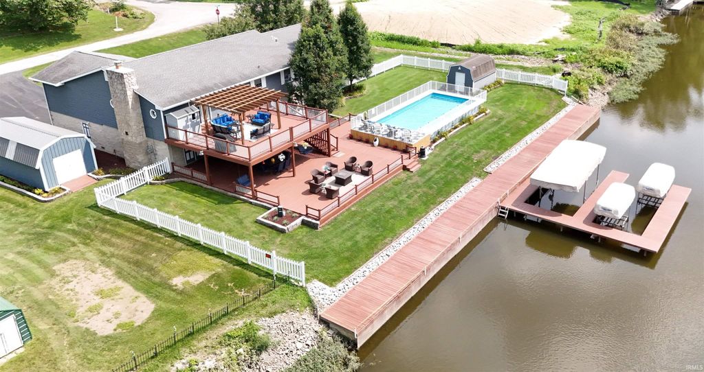 Photo of 1602 N Brandywine Court, Monticello, IN 47960 (MLS # 202608709)