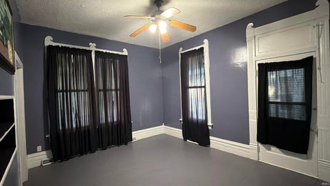 Tiny photo for 908 W Fourth Street, Mount Vernon, IN 47620 (MLS # 202635619)