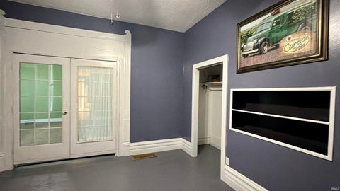 Tiny photo for 908 W Fourth Street, Mount Vernon, IN 47620 (MLS # 202635619)