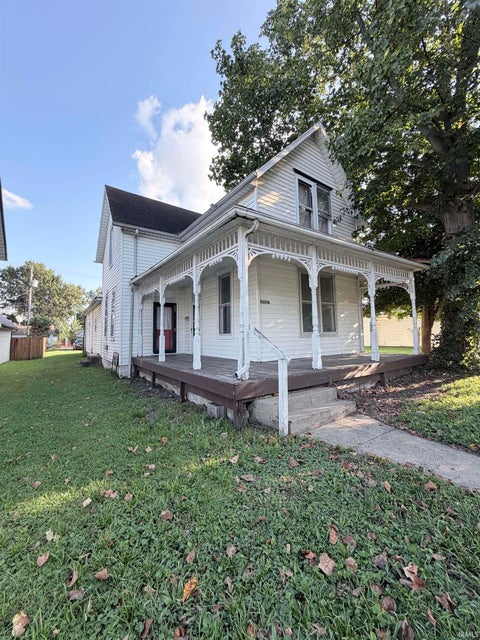 Tiny photo for 908 W Fourth Street, Mount Vernon, IN 47620 (MLS # 202635619)