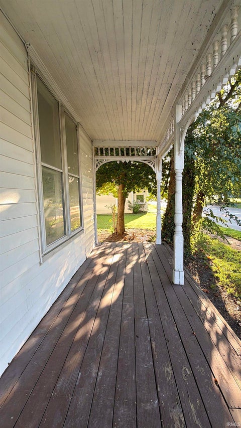 Tiny photo for 908 W Fourth Street, Mount Vernon, IN 47620 (MLS # 202635619)