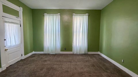 Tiny photo for 908 W Fourth Street, Mount Vernon, IN 47620 (MLS # 202635619)
