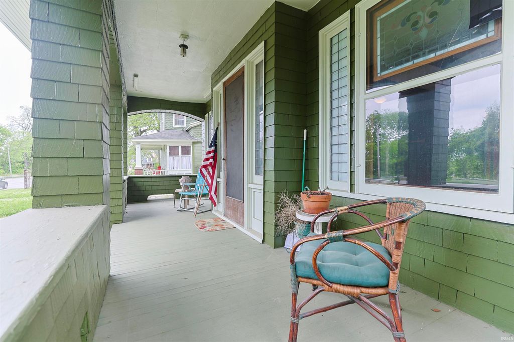 Photo of 1232 E Lincoln Way, South Bend, IN 46601 (MLS # 202619036)