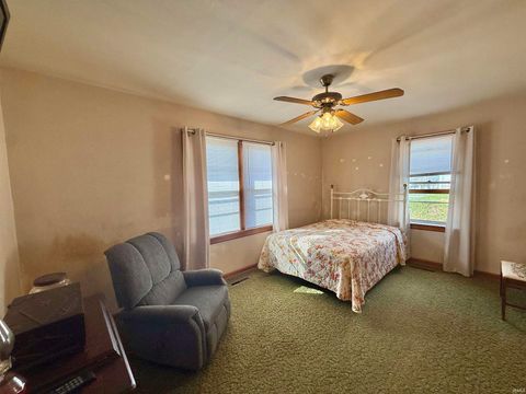 Tiny photo for 3886 Clover Drive, Newburgh, IN 47630 (MLS # 202607855)