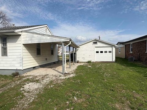 Tiny photo for 3886 Clover Drive, Newburgh, IN 47630 (MLS # 202607855)