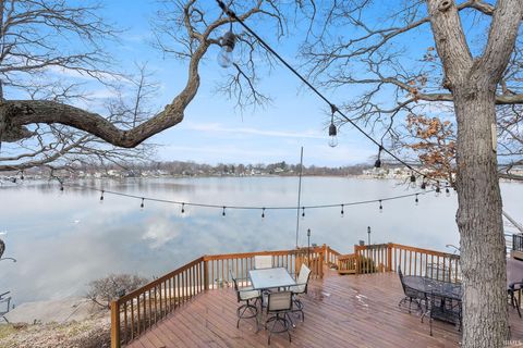 Tiny photo for 1080 Lane 210 Hamilton Lake, Hamilton, IN 46742 (MLS # 202609364)