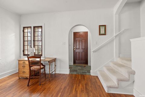 Tiny photo for 1080 Lane 210 Hamilton Lake, Hamilton, IN 46742 (MLS # 202609364)