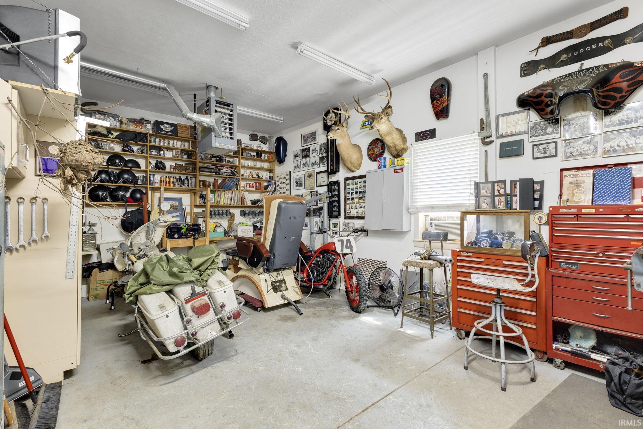 Goshen, Indiana 46528, United States, 5 Bedrooms Bedrooms, ,3 BathroomsBathrooms,Residential,Pending,156480