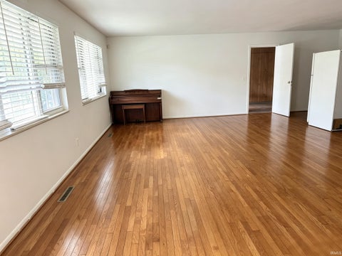 Tiny photo for 222 SCHILLING Street, West Lafayette, IN 47906 (MLS # 202632751)