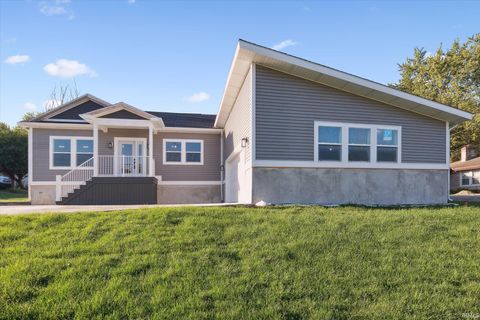 Tiny photo for 16470 Petro Drive, Mishawaka, IN 46544 (MLS # 202539988)