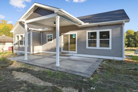Tiny photo for 16470 Petro Drive, Mishawaka, IN 46544 (MLS # 202539988)