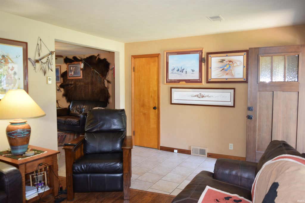 Photo of 3513 Bexley Court, Evansville, IN 47711 (MLS # 202627996)
