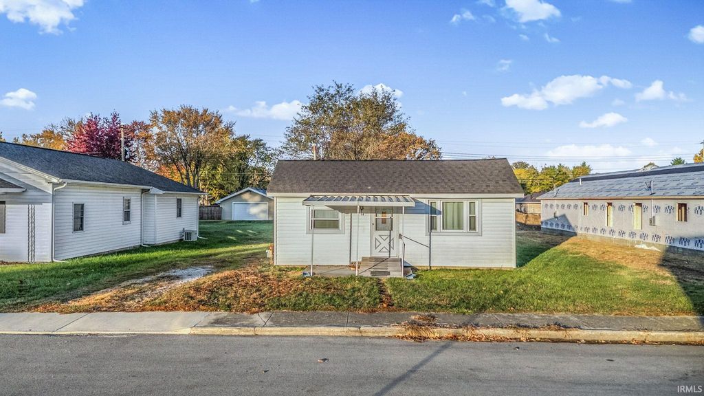 Photo of 834 Maple Street, Tipton, IN 46072 (MLS # 202543299)