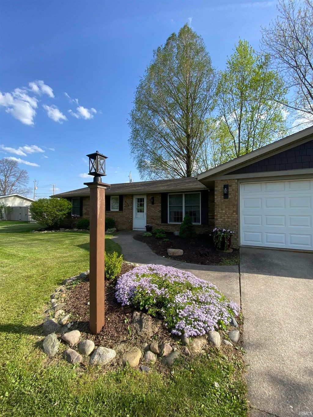 Photo of 8716 Multirose Lane, Leo, IN 46765 (MLS # 202614610)