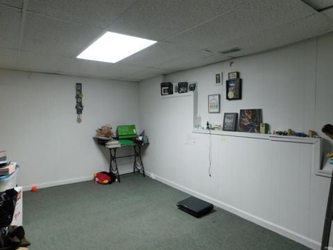 Tiny photo for 11087 S Trinity Lane, Pekin, IN 47165 (MLS # 202609650)