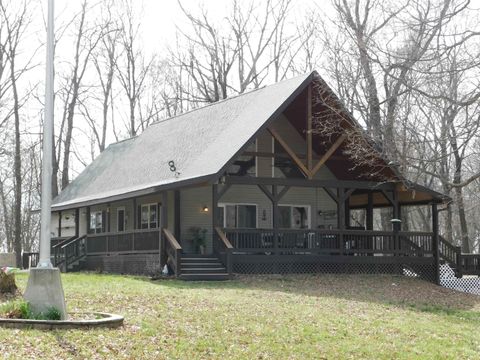 Photo of 11087 S Trinity Lane, Pekin, IN 47165 (MLS # 202609650)