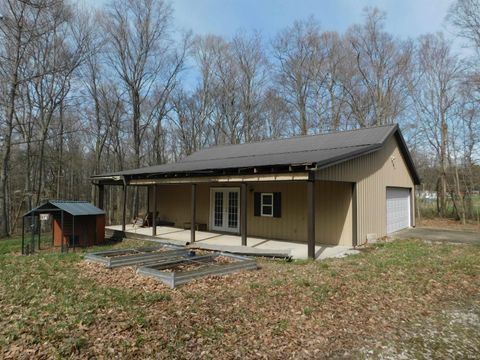 Tiny photo for 11087 S Trinity Lane, Pekin, IN 47165 (MLS # 202609650)