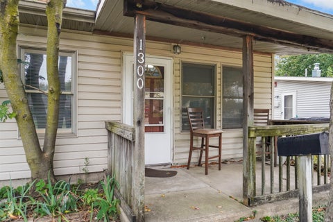 Tiny photo for 1300 Beck Lane, Lafayette, IN 47909 (MLS # 202643044)