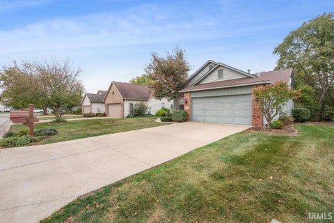 Tiny photo for 1872 VALLEY VIEW Drive, Kokomo, IN 46902 (MLS # 202642935)