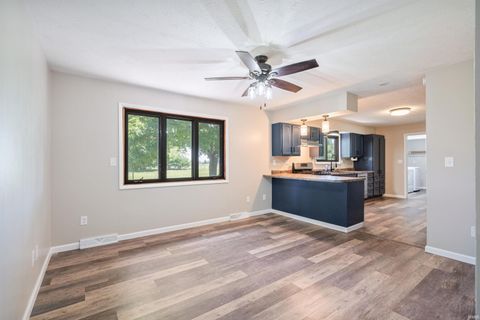 Tiny photo for 7987 N CR 525 W, Royal Center, IN 46978 (MLS # 202621370)