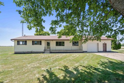Photo of 7987 N CR 525 W, Royal Center, IN 46978 (MLS # 202621370)