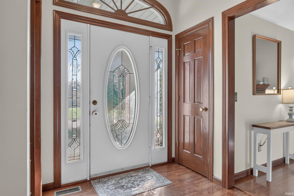 Photo of 2212 Blue Harbor Drive, Fort Wayne, IN 46804 (MLS # 202644116)