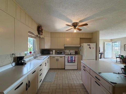 Tiny photo for 2028 E Boulevard Street, Kokomo, IN 46902 (MLS # 202635345)