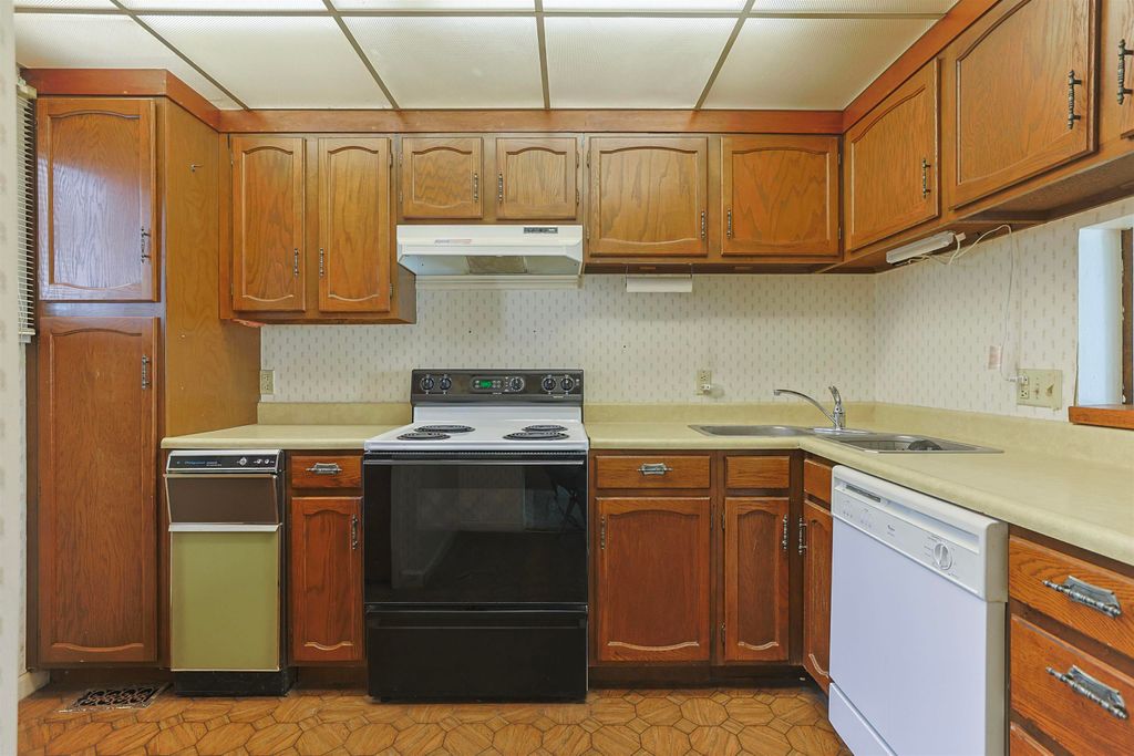 Photo of 18133 Stoneridge Street #C, South Bend, IN 46637 (MLS # 202614284)