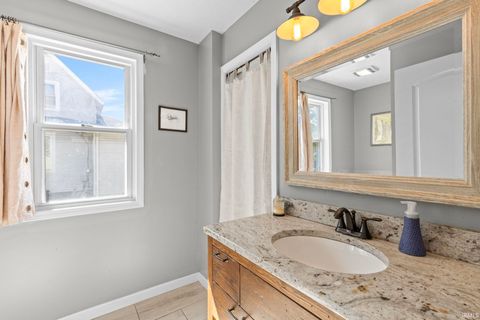 Tiny photo for 522 Laurel Street, Elkhart, IN 46514 (MLS # 202618659)
